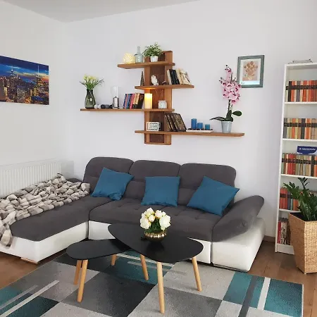 Margareta * 기에네스디아스